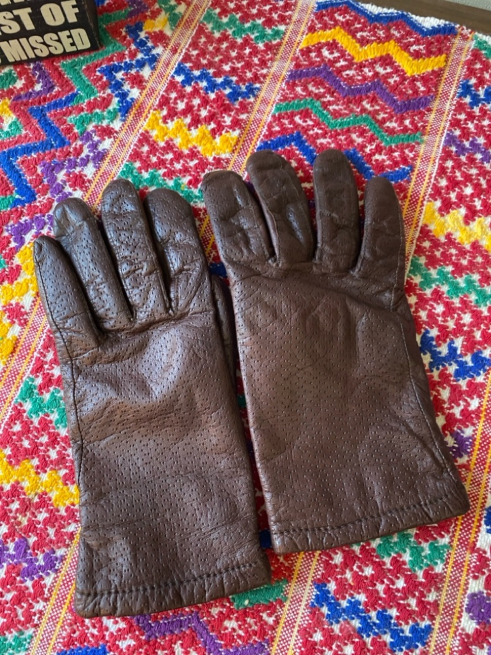 FREE Grandoe Leather Gloves